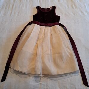 Sugar Plum girls size 8 velvety top tulle bottom dress, Fancy Holiday dress EUC